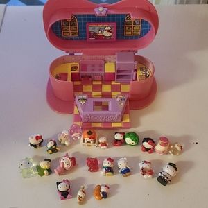 Hello Kitty playset